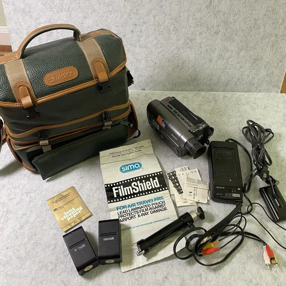 Sony Video Camera Recorder Handycam CCD-TRV12 Handheld Camcorder For Parts